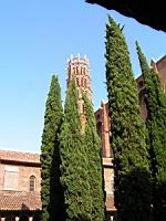 Toulouse, Eglise des Jacobins, Clocher vu du cloitre (1)